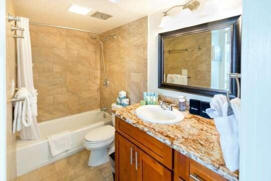Deluxe Panoramic Mountain View Condo - 37Th Floor, Free Parking & Wifi Condo Гонолулу Екстер'єр фото