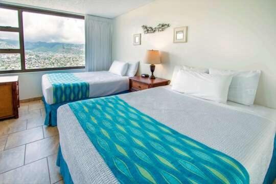 Deluxe Panoramic Mountain View Condo - 37Th Floor, Free Parking & Wifi Condo Гонолулу Екстер'єр фото